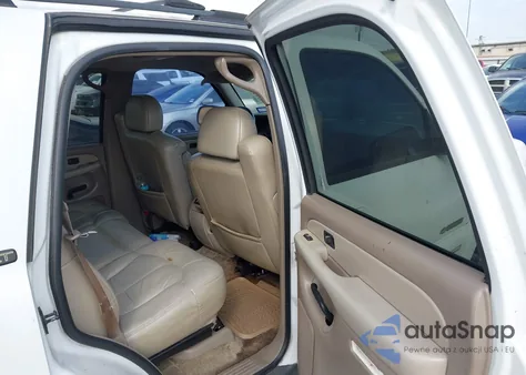 2002 Chevrolet Tahoe Lt z USA, uszkodzony, nr VIN 1GNEC13Z42R329853